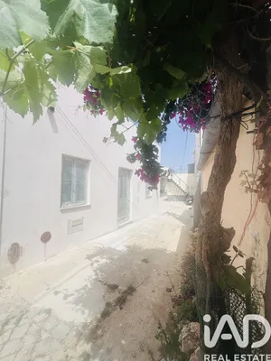 Maison  à Tôr