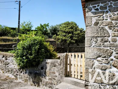 Maison  à Mujães