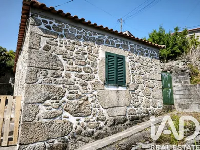 Maison  à Mujães