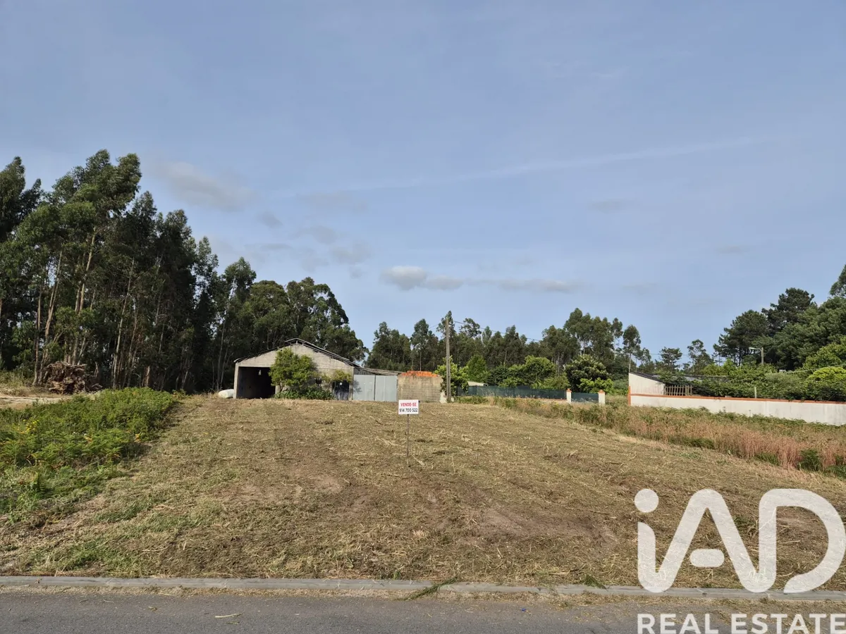 Terreno rústico de 610 m² em Santa Catarina