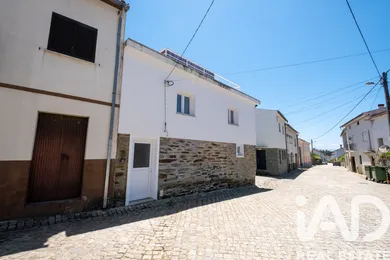 Maison à Pinheiro de Coja