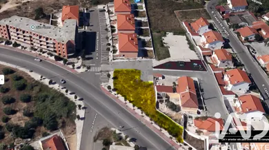 Terreno urbano em Santarém