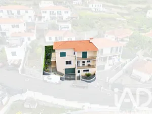 Moradia geminada em Funchal