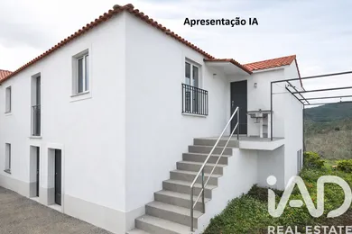 Maison à Estevianas
