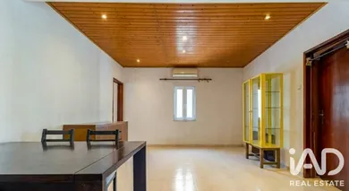 Apartamento T2 em Cruz Quebrada-Dafundo