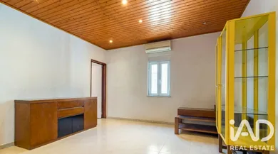 Apartamento T2 em Cruz Quebrada-Dafundo
