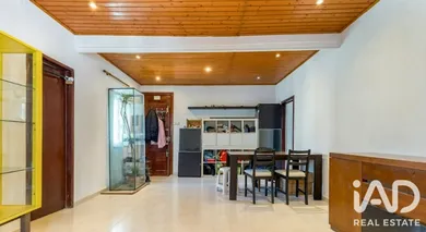 Apartamento T2 em Cruz Quebrada-Dafundo