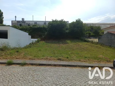 Fotografia 1 de Terreno de 540 m² em Anha