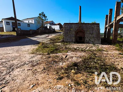 Fotografia 3 de Terreno urbano de 1800 m² em Colmeias