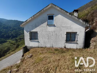 Maison de campagne à Fiães