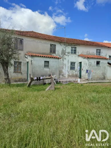 Casa/Moradia em Lagares da Beira