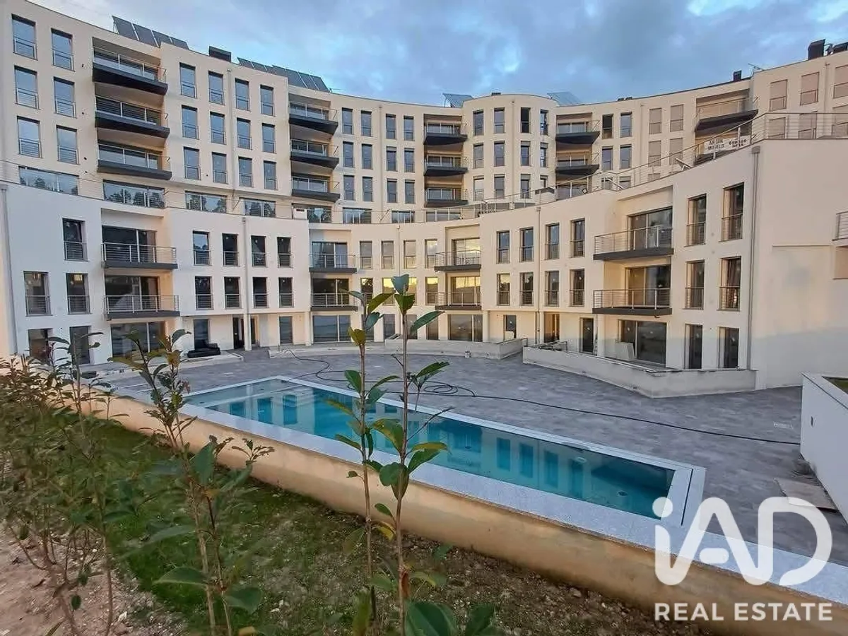 Prédio de 141 m² em Pombal