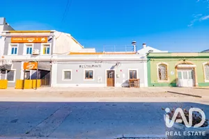 Building  in Setúbal