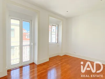 Fotografia 1 de Prédio de 276 m² em Lisboa