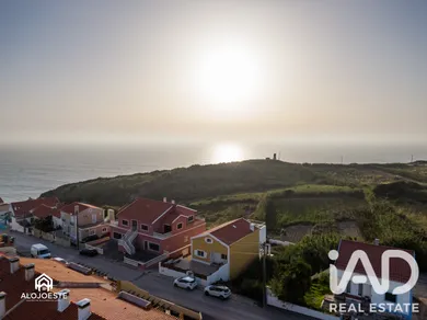 Detached house in São Pedro da Cadeira