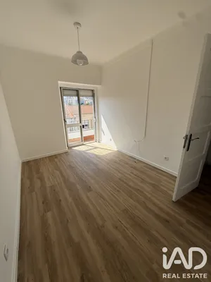 Apartamento T2 em Queluz