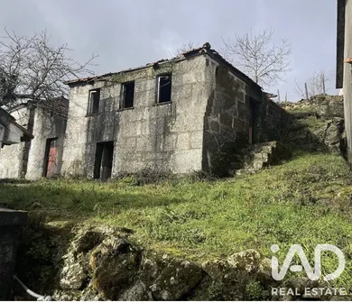 Casa de campo  em DORNAS