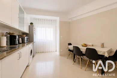 Apartamento T3 em Póvoa de Santo Adrião