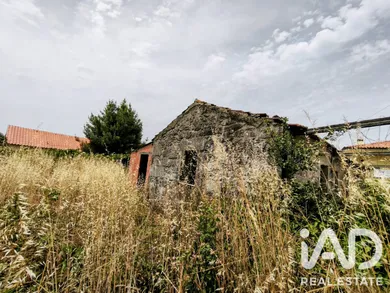 Moradia térrea  em Vila fria