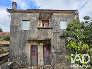 Moradia  em São Mamede de Infesta