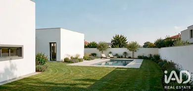 Single-storey house  in Vermelha