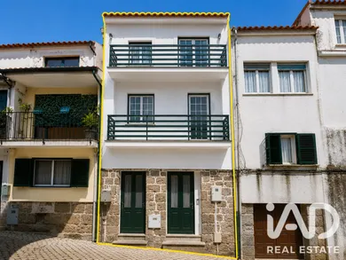 Casa/Moradia  em Santa Comba Dão