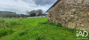 Single-storey house  in Monçao