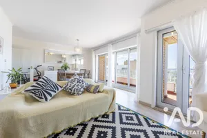 Apartamento T4 em Lisboa