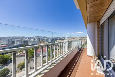 Apartamento T4 em Lisboa