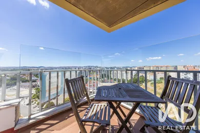 Apartamento T4 em Lisboa