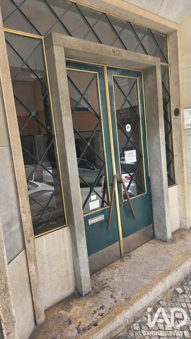 Apartamento T3 em Alhandra