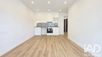 Apartamento T3 em Camarate