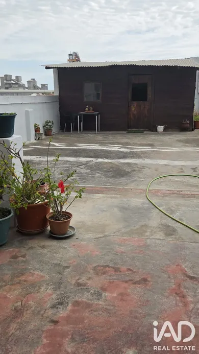 Apartamento T4 em Alhandra
