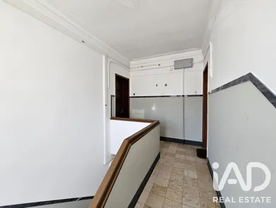 Apartamento T2 em Loures