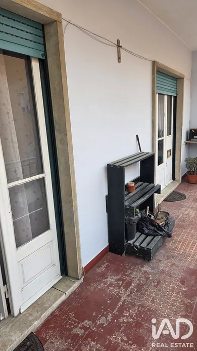 Apartamento T4 em Alhandra