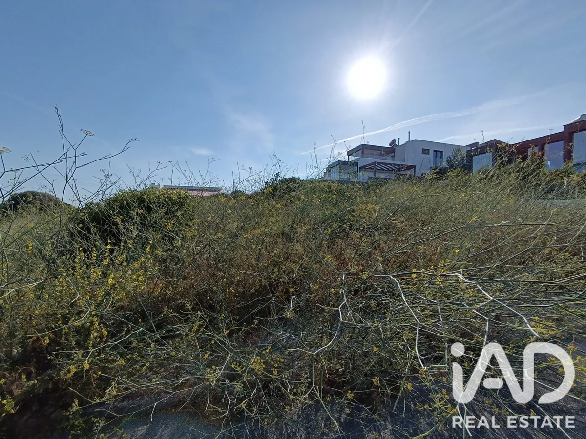 Terreno urbano de 486 m² em Sesimbra