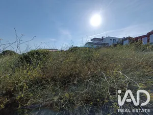 Terreno urbano em Sesimbra