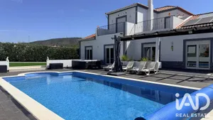 Moradia em Quelfes