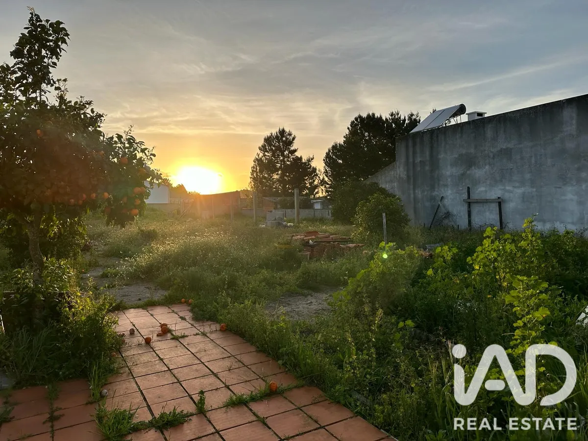 Terreno urbano de 2790 m² em Palmela