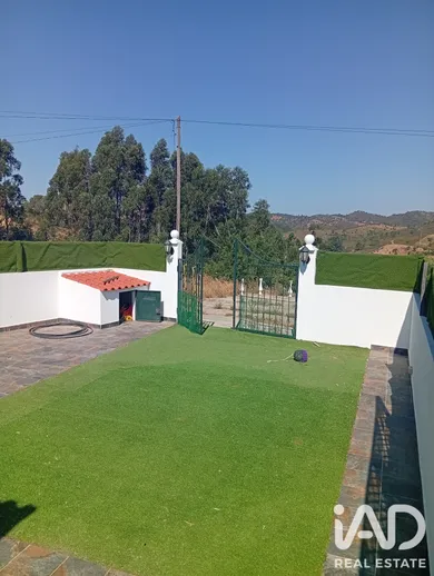 Moradia térrea  em Salir