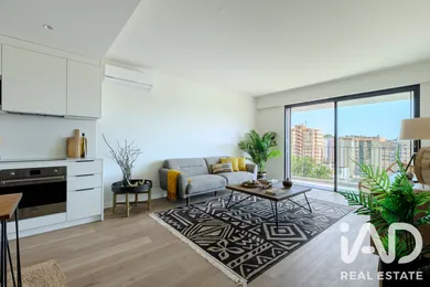 Apartamento T2 em Algés