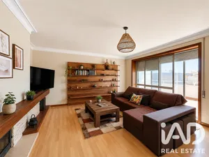 Apartamento T3 em Leça do Balio