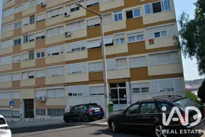 Apartamento T2 em Odivelas