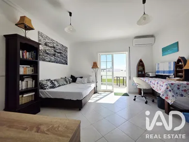 Apartamento T1 em Santa Luzia