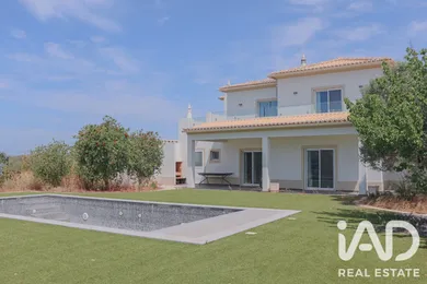 Casa/Moradia  em Luz
