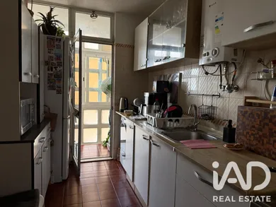Apartamento T1 em Loures
