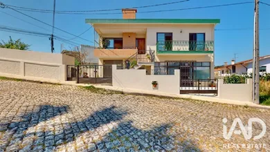 Casa/Moradia  em Milheirós