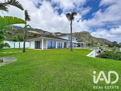 Casa/Moradia em Arco da Calheta