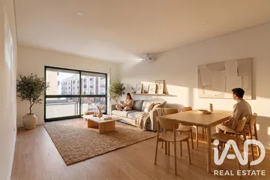 Apartamento T2 em Baixa da Banheira