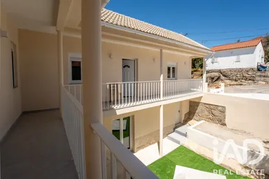 House  in Nelas